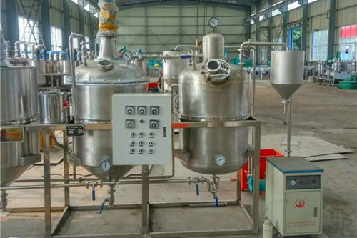 昆山小型葵花籽油煉油機(jī)人員上門(mén)技術(shù)傳授